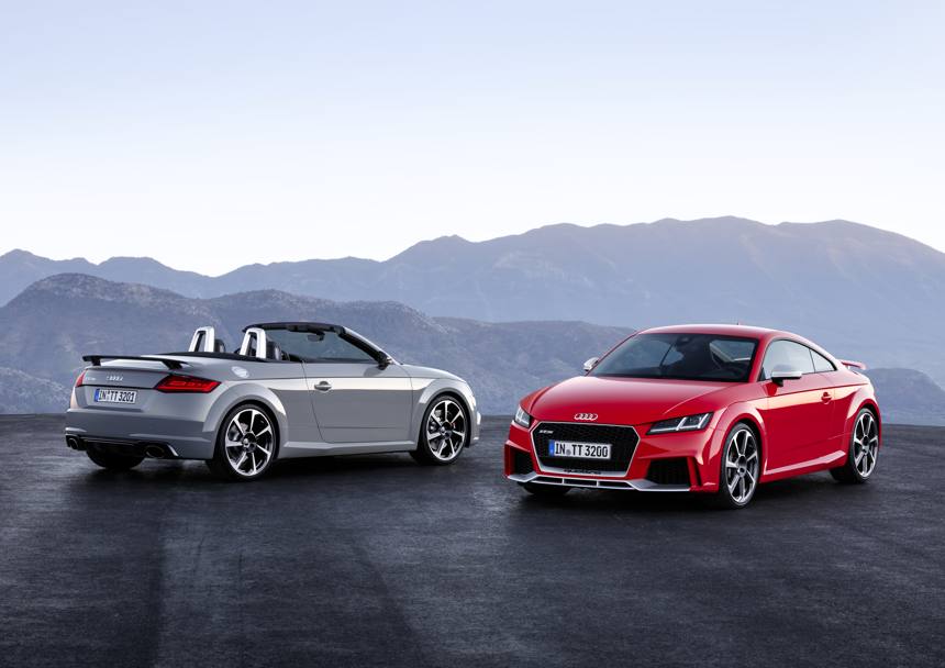 Da Audi arriva la nuova sportivissima TT RS. Due le carrozzerie: Roadster e Coup